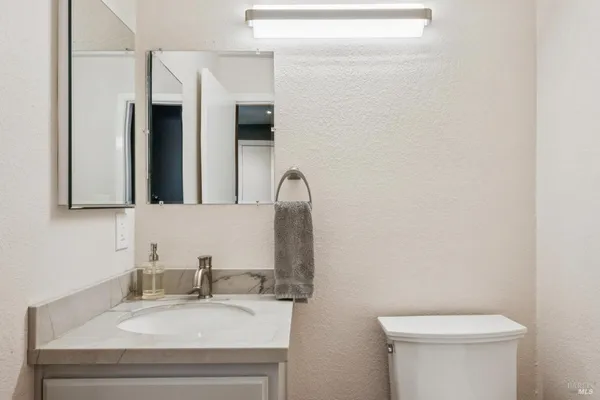 $895,000 | 166 Pelican Lane, Novato, CA 94949