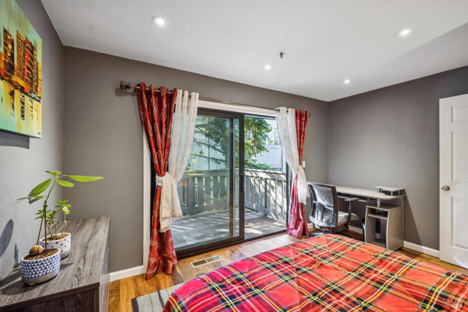 166 Pelican Lane Novato, CA 94949 - Photo 16 of 32