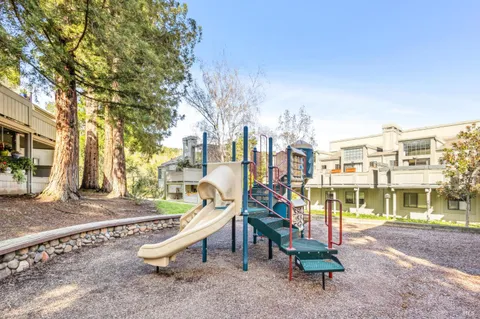 $895,000 | 166 Pelican Lane, Novato, CA 94949