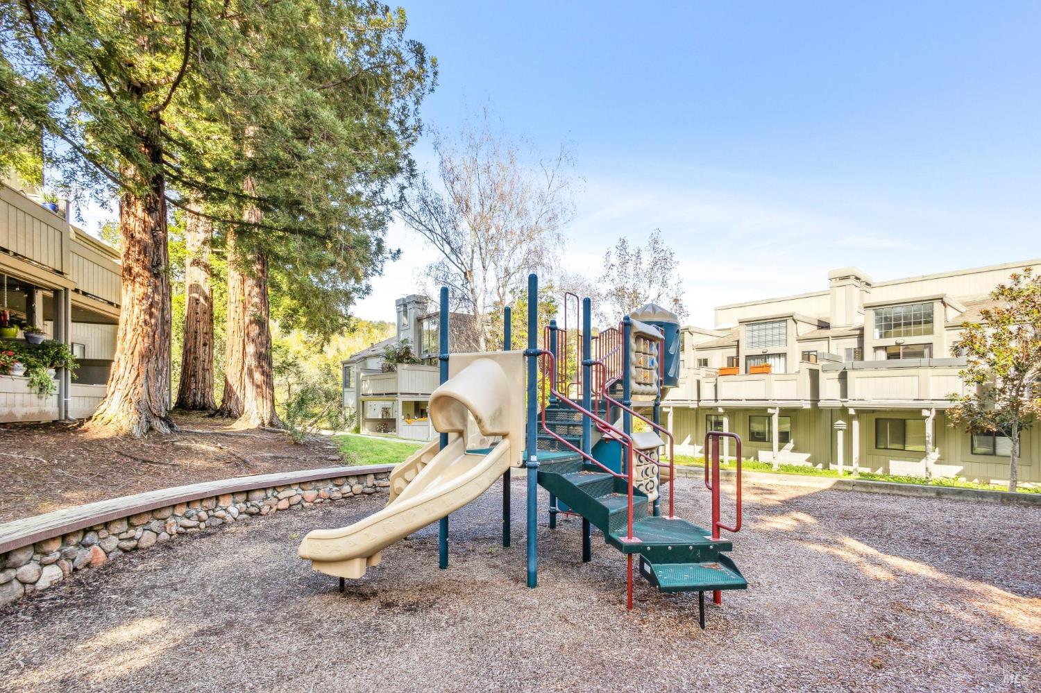 166 Pelican Lane Novato, CA 94949 - Photo 23 of 32