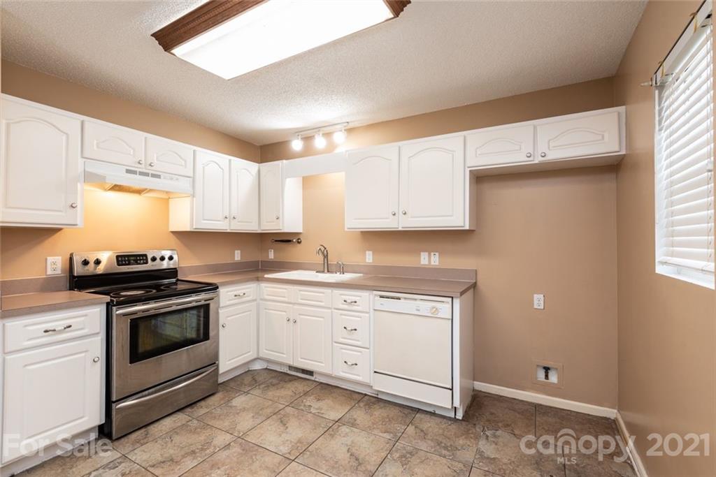 301 Drumstand Road Stony Point, NC 28678 - Photo 16 of 46 Gallery Image 16