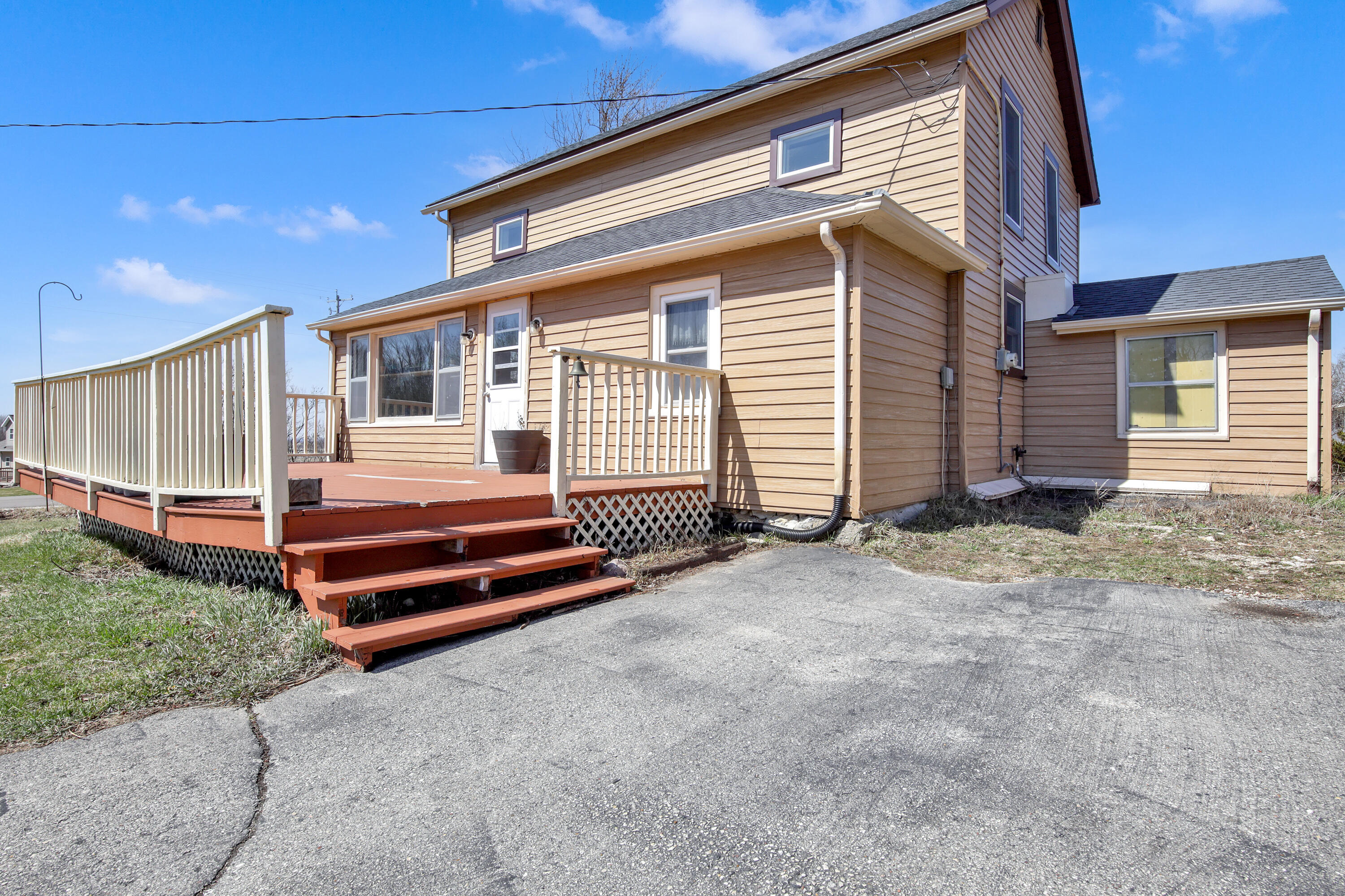 7550 Townline Road Barton, WI 53090 - Photo 2 of 30 7550 town line rd-2