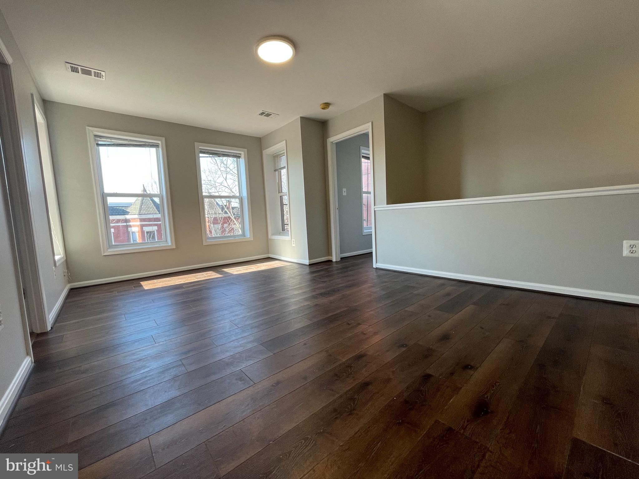 700 F Street Northeast Washington, DC 20002 - Photo 3 of 10 Gallery Image 3