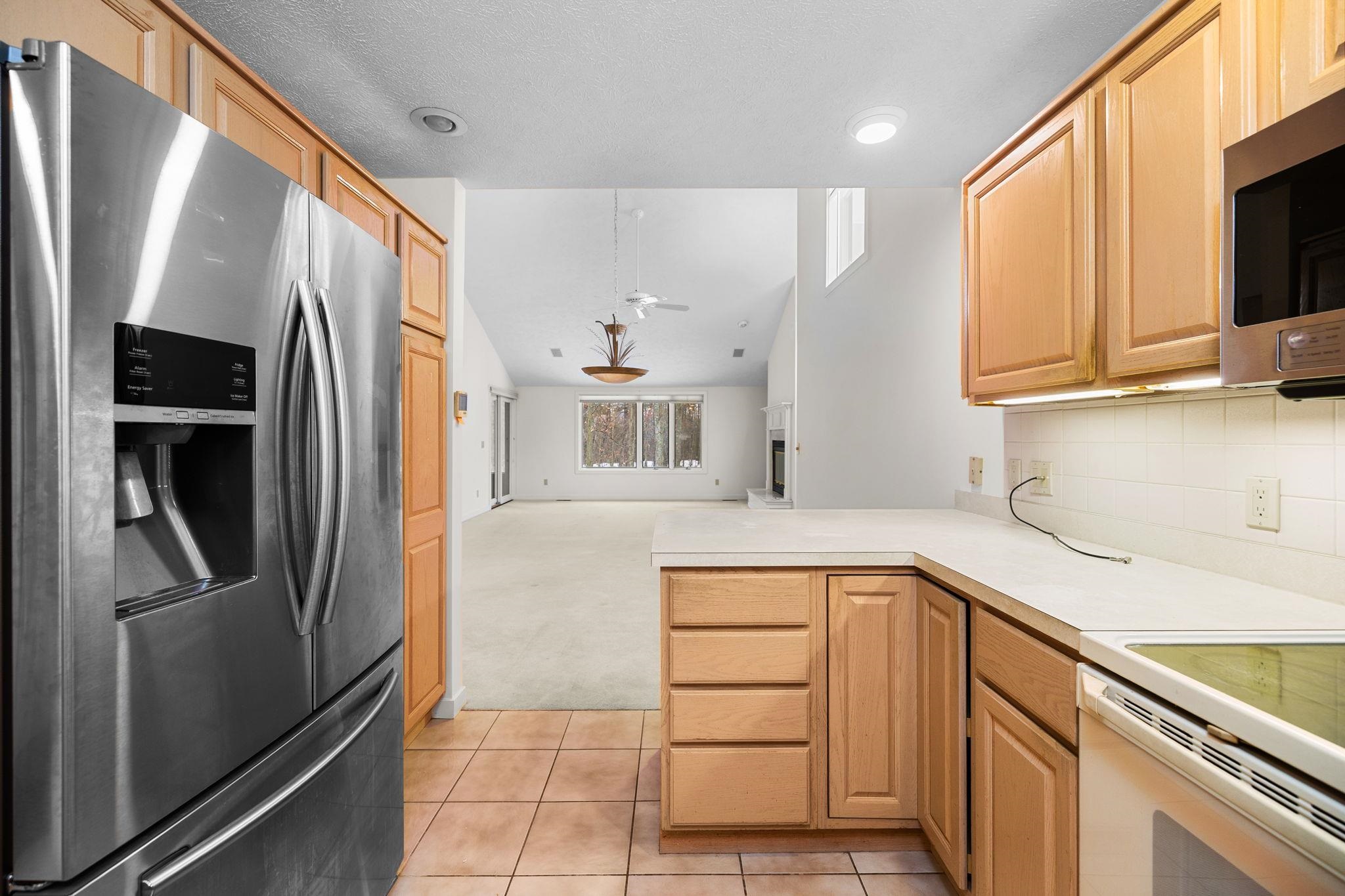 6550 Mission Ridge Traverse City, MI 49686 - Photo 9 of 51 1941663-8592a30e-af71-4d2a-abca-f2591f00e227.JPG