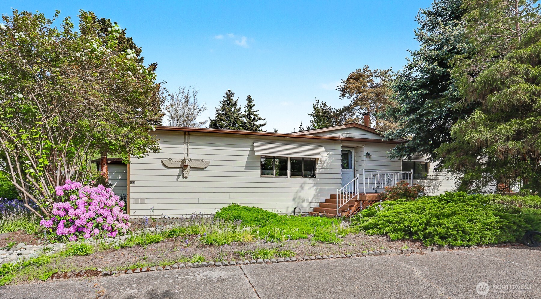 23809 Lake Drive East Bothell, WA 98021 - Photo 1 of 40
