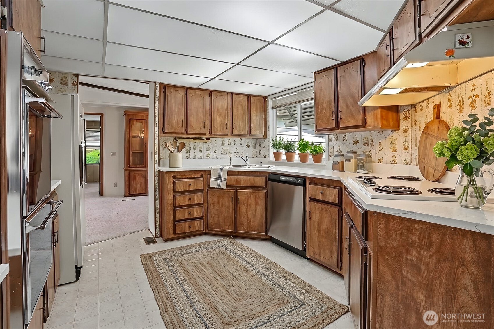 23809 Lake Drive East Bothell, WA 98021 - Photo 13 of 40