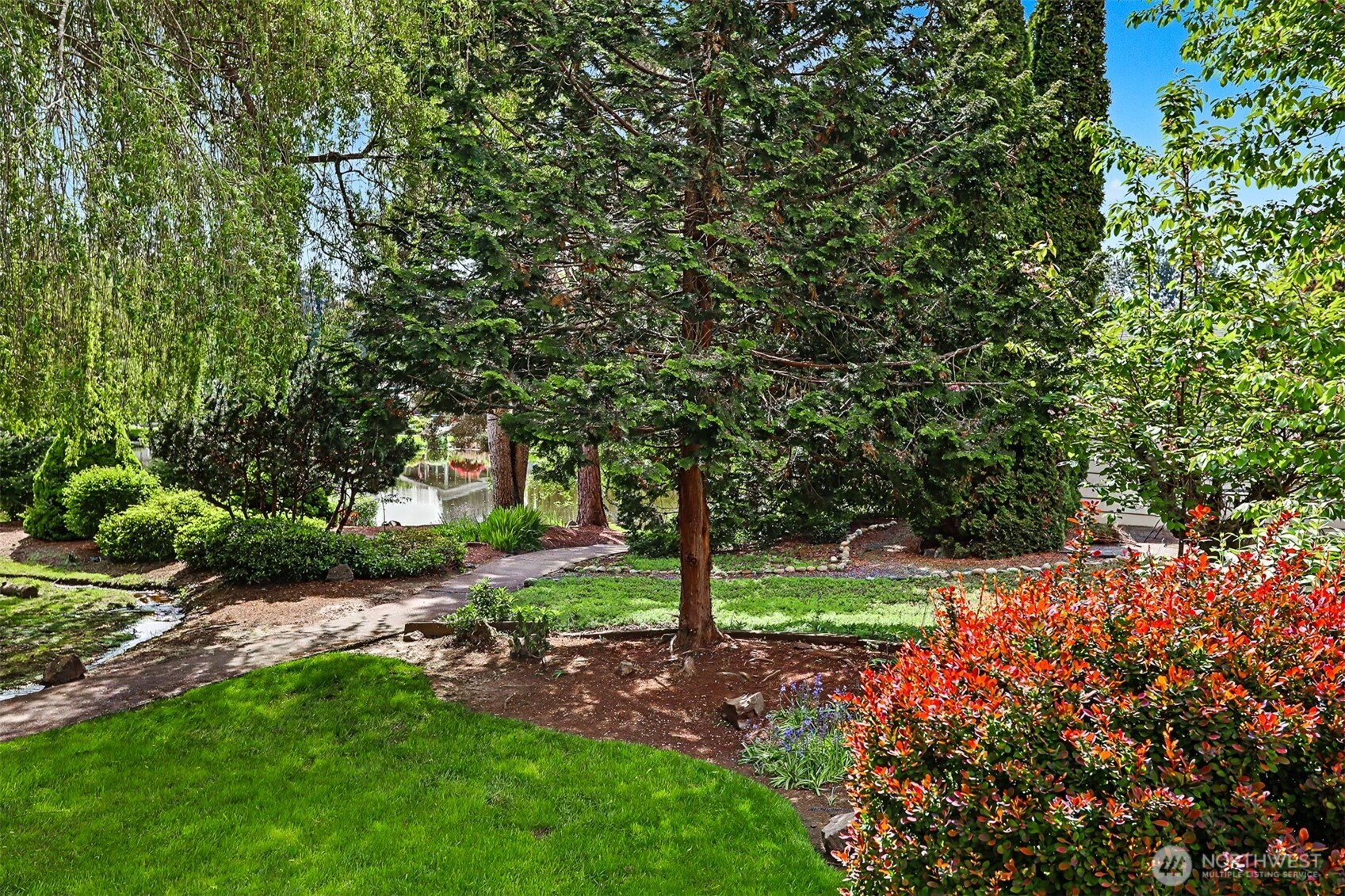 23809 Lake Drive East Bothell, WA 98021 - Photo 32 of 40