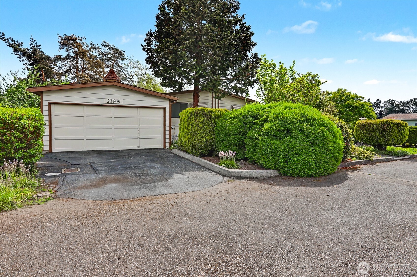 23809 Lake Drive East Bothell, WA 98021 - Photo 39 of 40