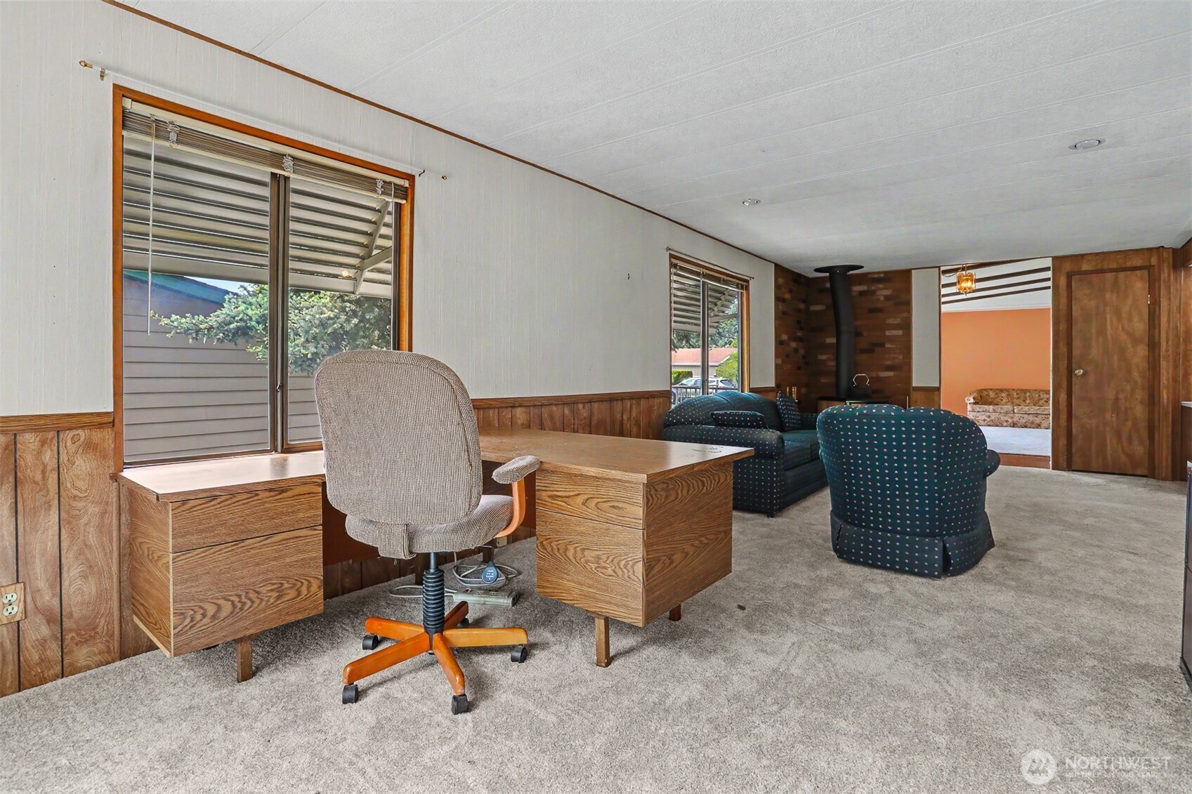 23809 Lake Drive East Bothell, WA 98021 - Photo 7 of 40