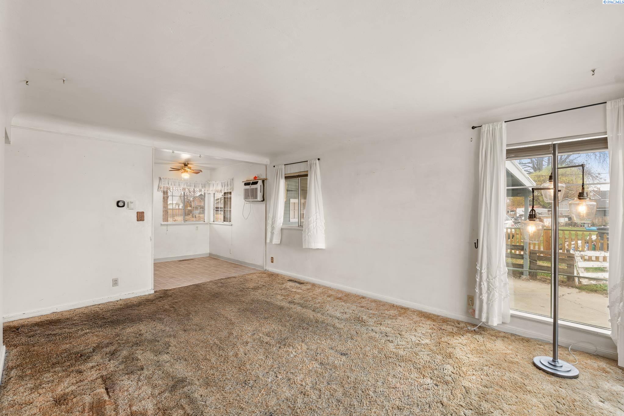 505 South 12th Street Sunnyside, WA 98944 - Photo 4 of 23 Gallery Image 4