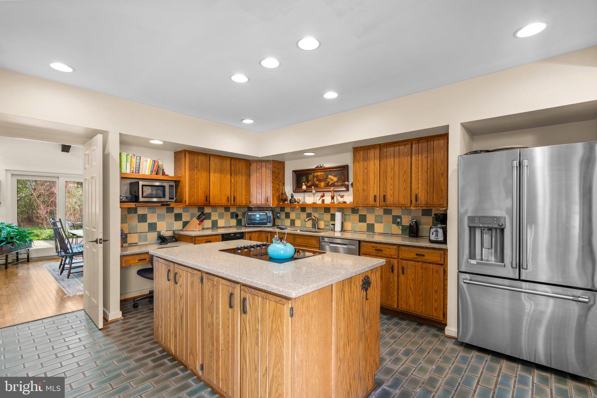 2439 Still Forest Road Pikesville, MD 21208 - Photo 12 of 29 Gallery Image 12