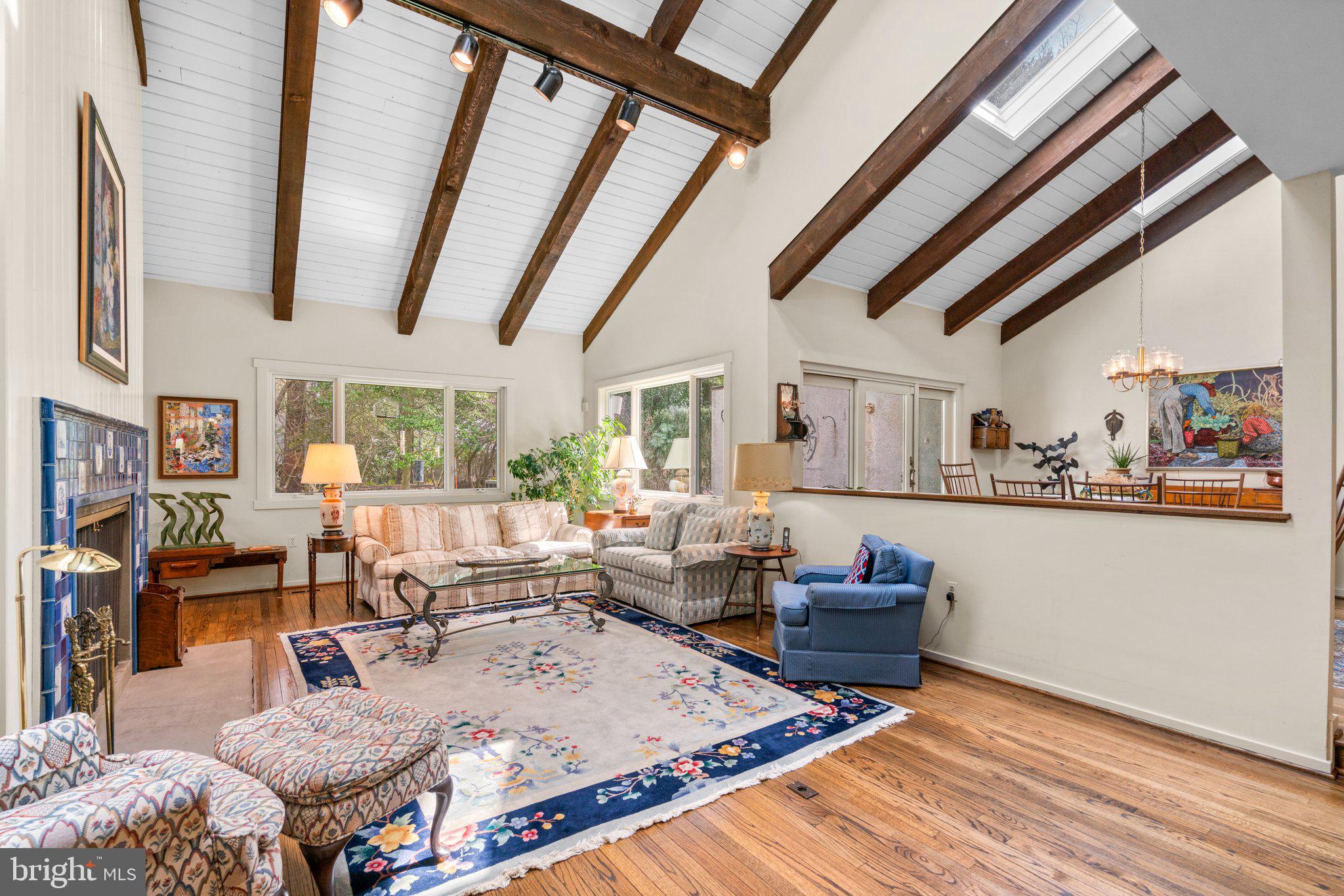 2439 Still Forest Road Pikesville, MD 21208 - Photo 7 of 29 Gallery Image 7