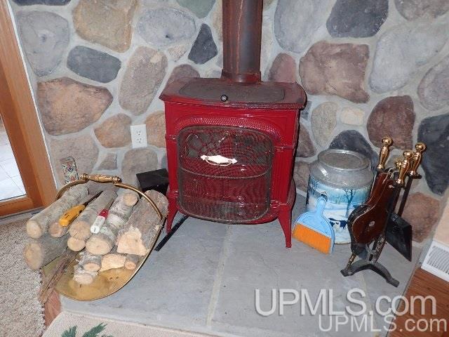 E5692 Chaney Lake Road Bessemer, MI 49911 - Photo 7 of 28 Gallery Image 7