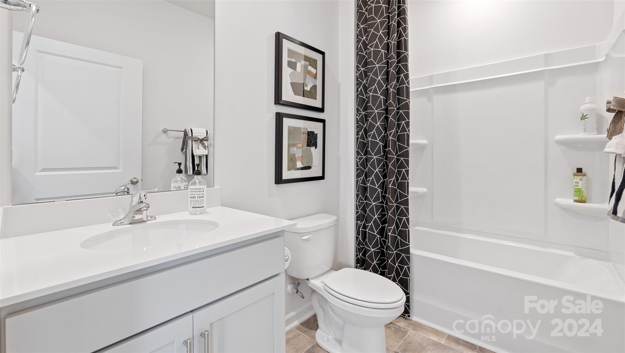 129 Lance Forest Road Fletcher, NC 28732 - Photo 5 of 25 Gallery Image 5