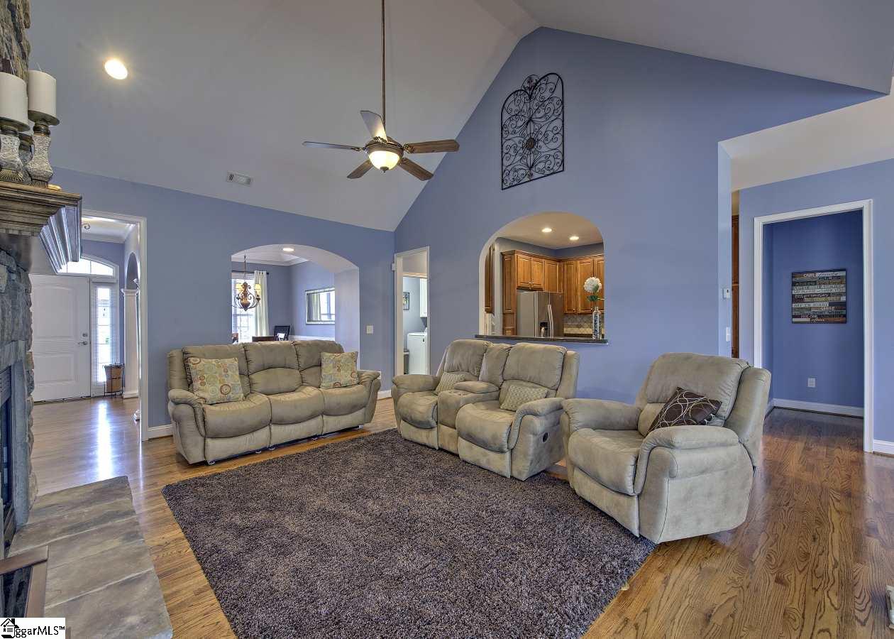 103 Aldgate Way Greer, SC 29650 - Photo 9 of 36 Gallery Image 9