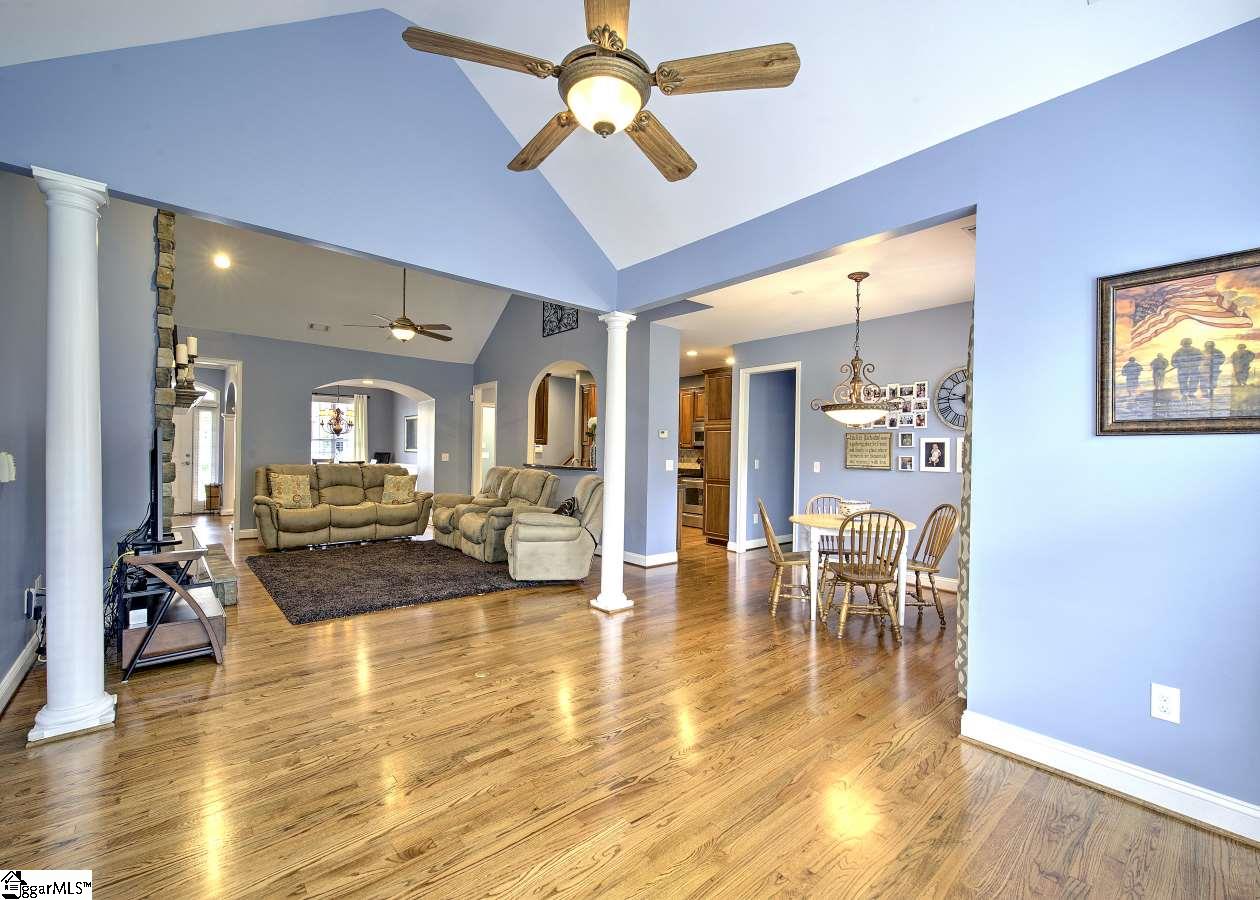 103 Aldgate Way Greer, SC 29650 - Photo 10 of 36 Gallery Image 10