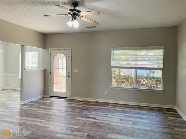 $1,895 | 221 Southwind Lane, Newnan, GA 30265