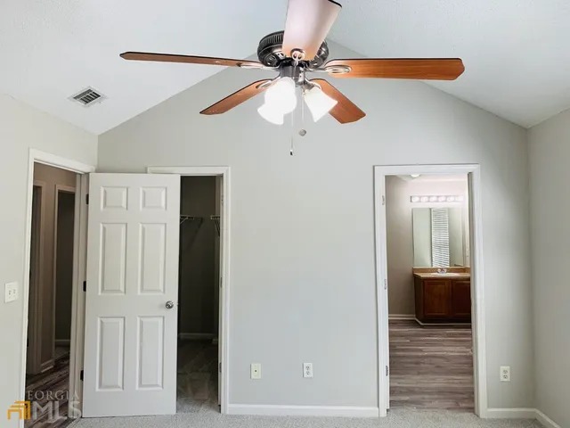 $1,895 | 221 Southwind Lane, Newnan, GA 30265