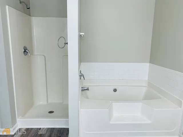 $1,895 | 221 Southwind Lane, Newnan, GA 30265