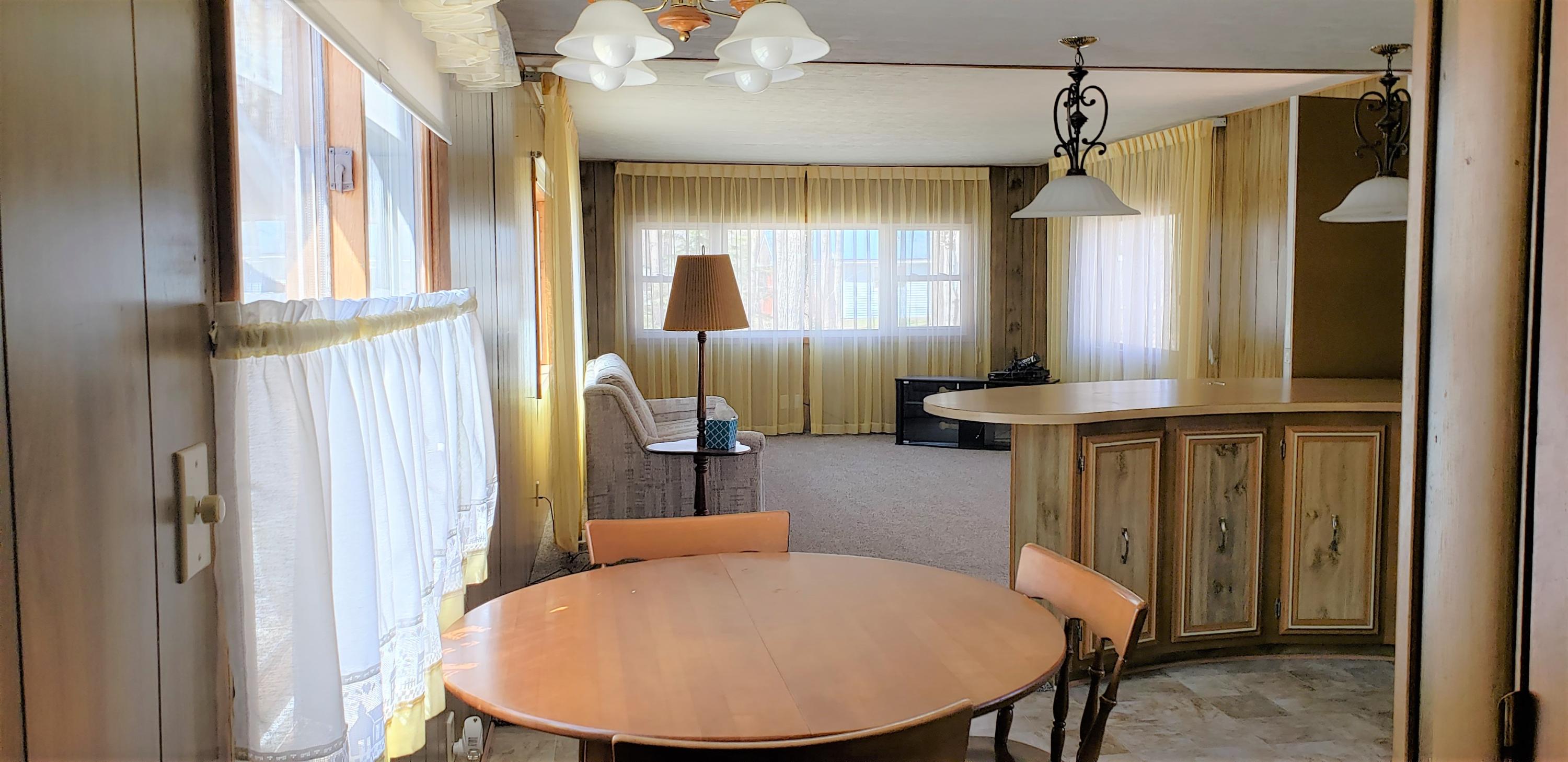 5455 Reynolds Road Cheboygan, MI 49721 - Photo 7 of 24 Gallery Image 7