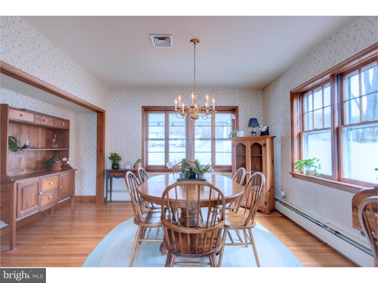 3069 Springtown Road Hellertown, PA 18055 - Photo 4 of 18 Gallery Image 4