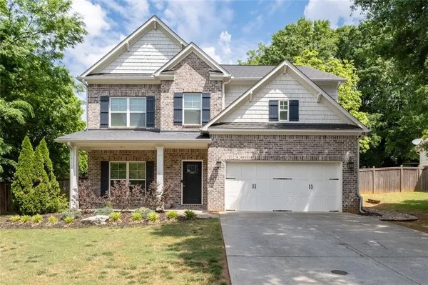 $775,000 | 1051 McLinden Avenue Southeast, Smyrna, GA 30080