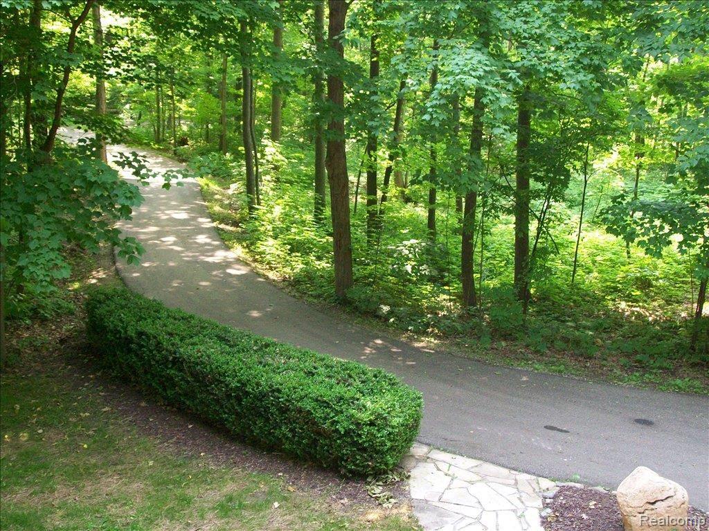 7301 Warren Road Ann Arbor, MI 48105 - Photo 6 of 25 100_0434