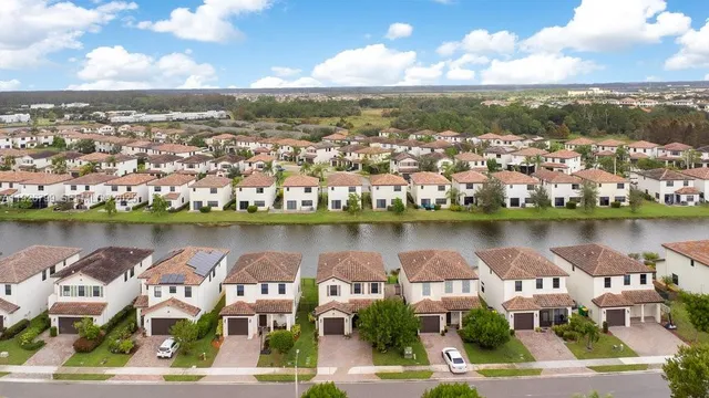 $2,000 | 5377 Cameron Drive, Unit 5377, Ave Maria, FL 34142