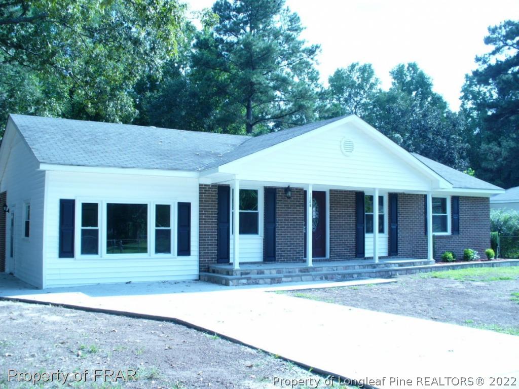1006 Riverside Circle Spring Lake, NC 28390 - Photo 1 of 16 Gallery Image 1