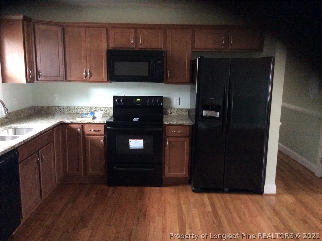 1006 Riverside Circle Spring Lake, NC 28390 - Photo 11 of 16 Gallery Image 11