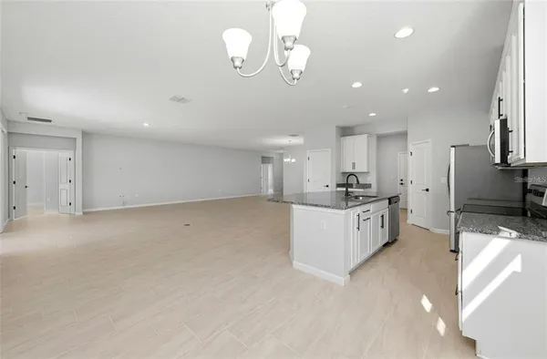 $2,600 | 575 Avila Place, Howey-in-the-Hills, FL 34737