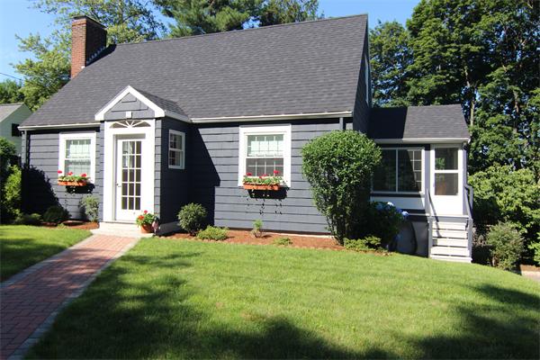 20 Bellevue Road Stoneham, MA 02180 - Photo 1 of 26 Gallery Image 1