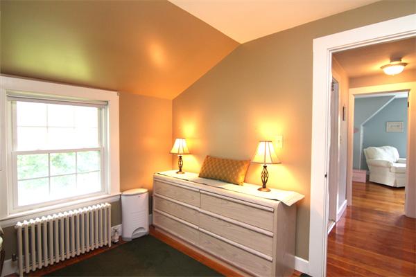 20 Bellevue Road Stoneham, MA 02180 - Photo 16 of 26 Gallery Image 16