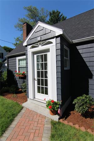 20 Bellevue Road Stoneham, MA 02180 - Photo 2 of 26 Gallery Image 2