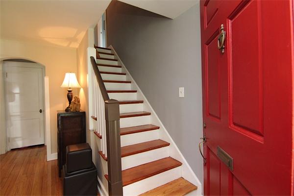 20 Bellevue Road Stoneham, MA 02180 - Photo 4 of 26 Gallery Image 4