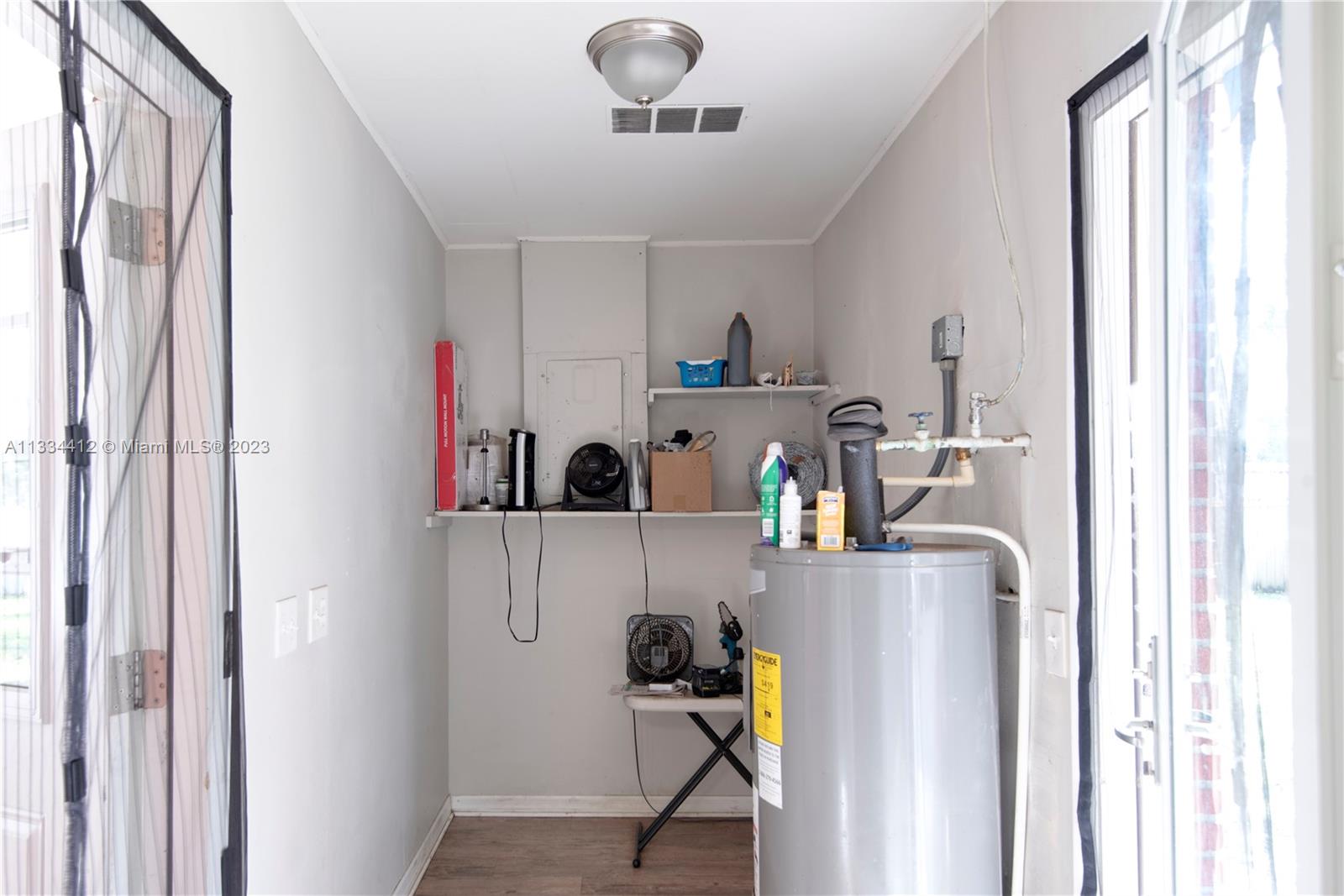 2954 North County Road Lake Panasoffkee, FL 33538 - Photo 2 of 30