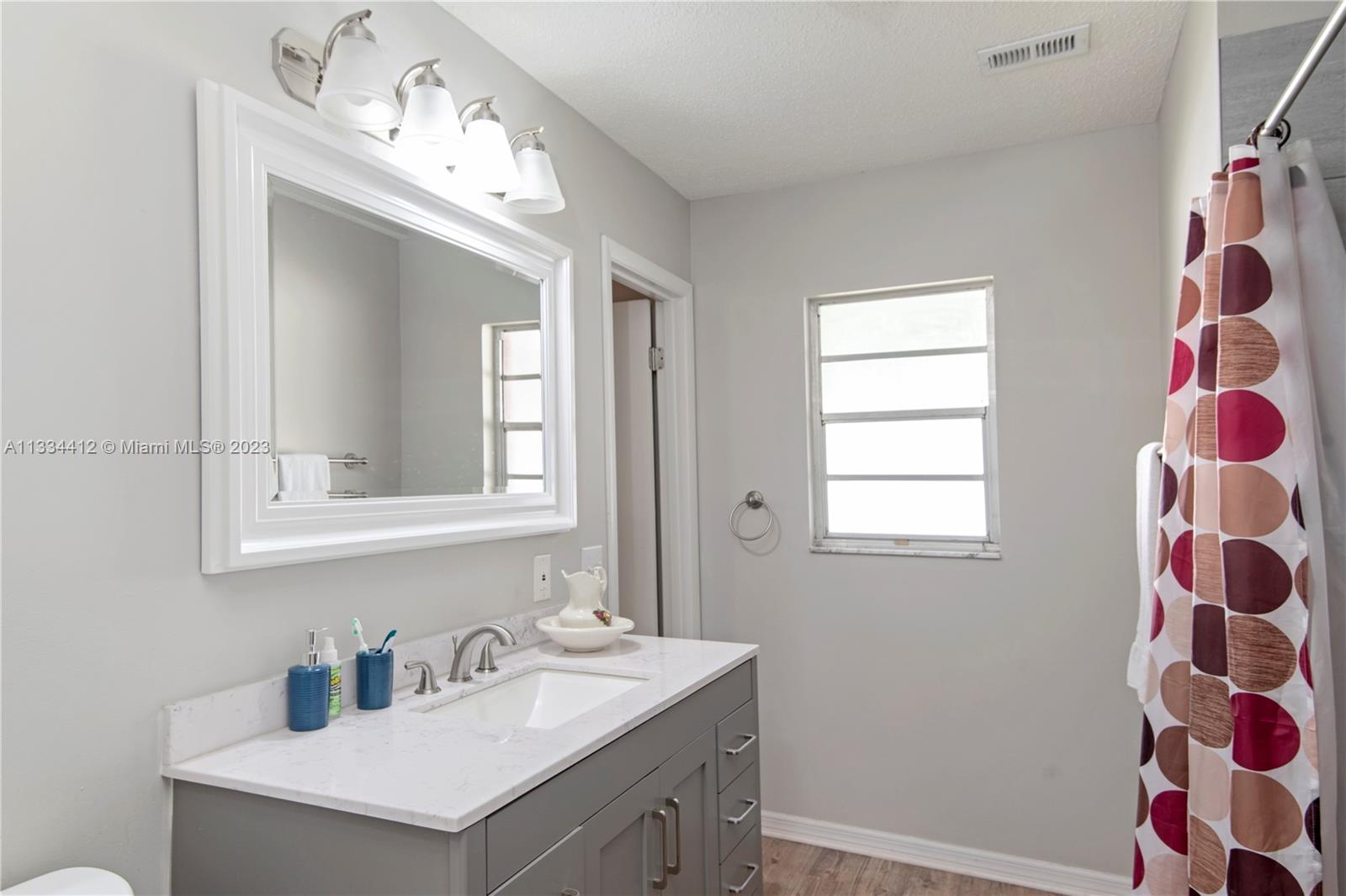 2954 North County Road Lake Panasoffkee, FL 33538 - Photo 3 of 30