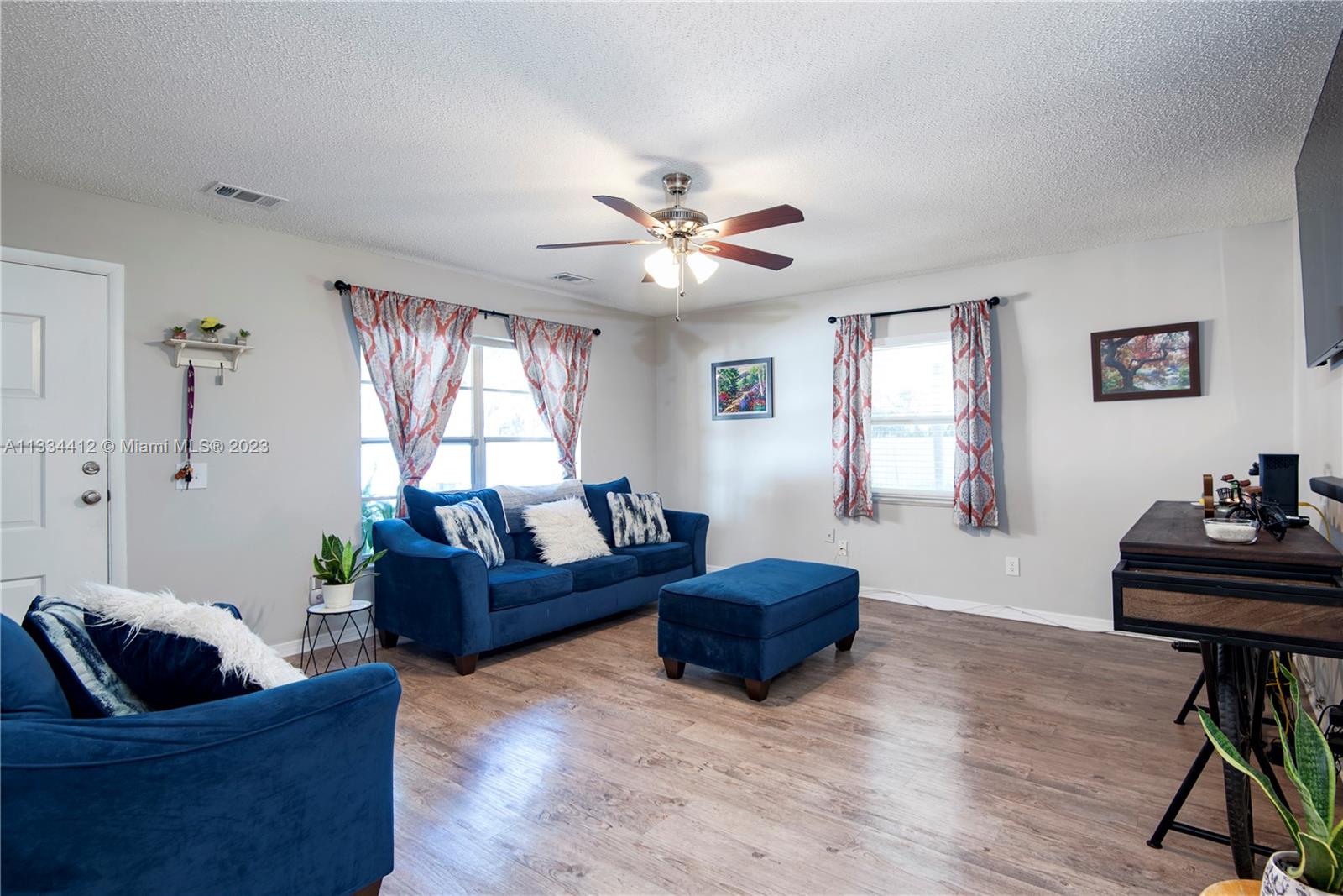 2954 North County Road Lake Panasoffkee, FL 33538 - Photo 6 of 30