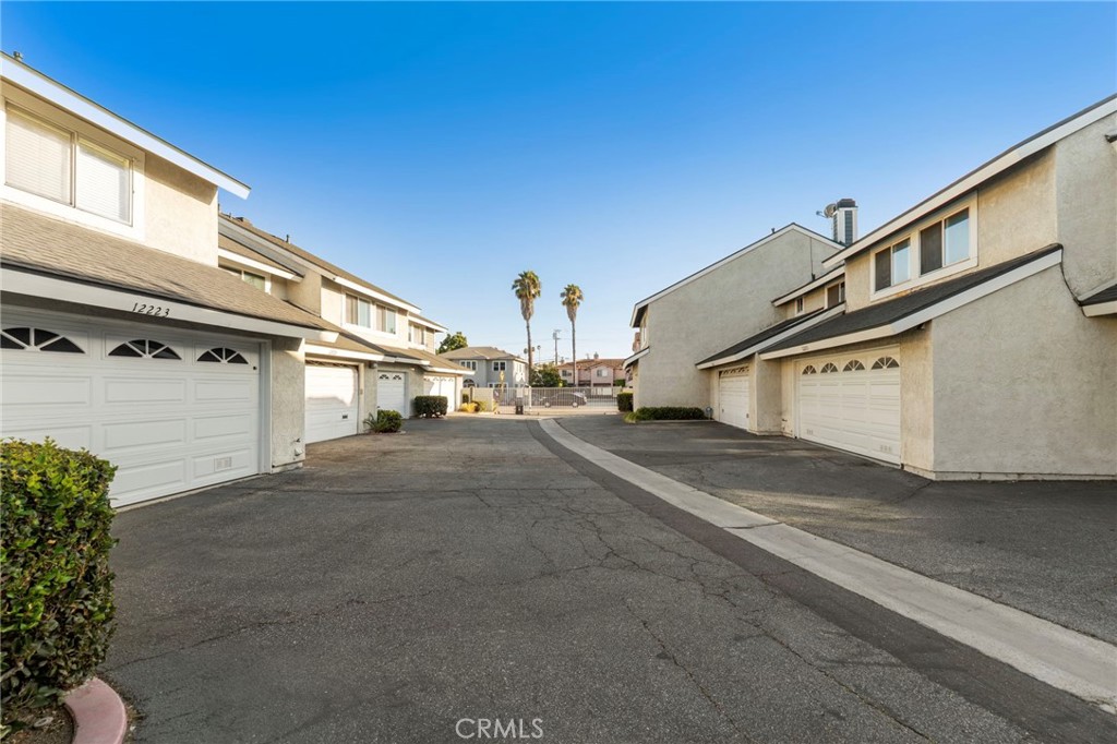 12205 Foster Road Norwalk, CA 90650 - Photo 32 of 45 Gallery Image 32