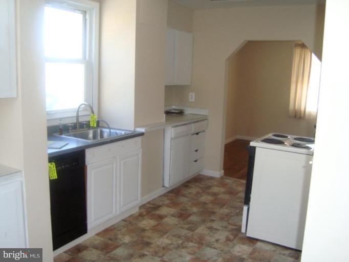 128 Osborn Road Aberdeen, MD 21001 - Photo 7 of 10 Kitchen