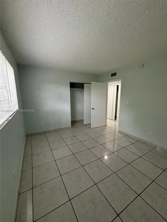 $2,095 | 8101 Southwest 73rd Avenue, Unit 1, Miami, FL 33143