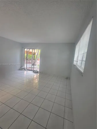 $2,045 | 8101 Southwest 73rd Avenue, Unit 1, Miami, FL 33143