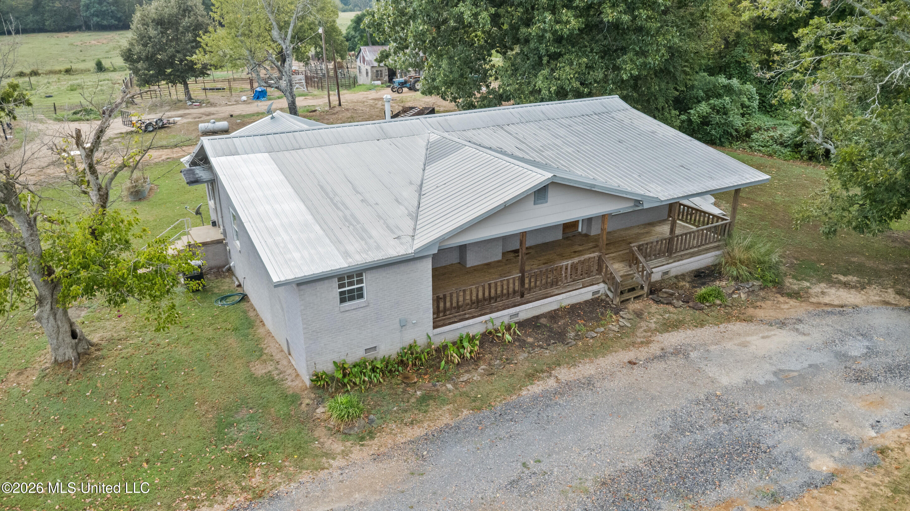 718 Mount Zion Road Coldwater, MS 38618 - Photo 29 of 38 37_dji_0030_print