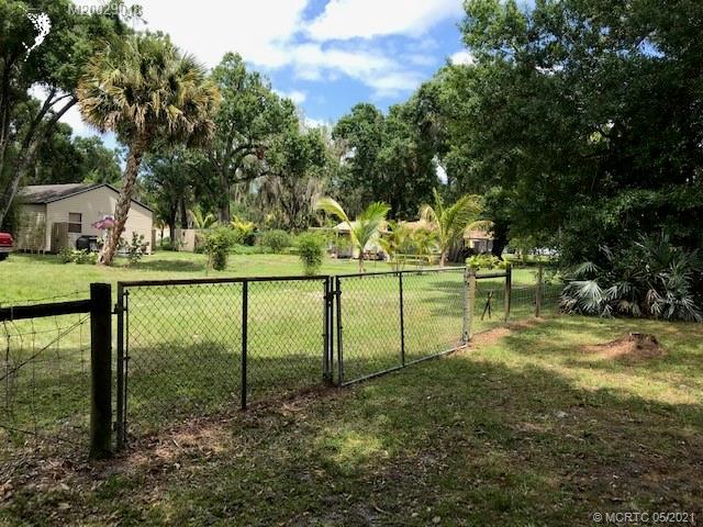 630 Kearney Road Fort Pierce, FL 34982 - Photo 5 of 32 Gallery Image 5