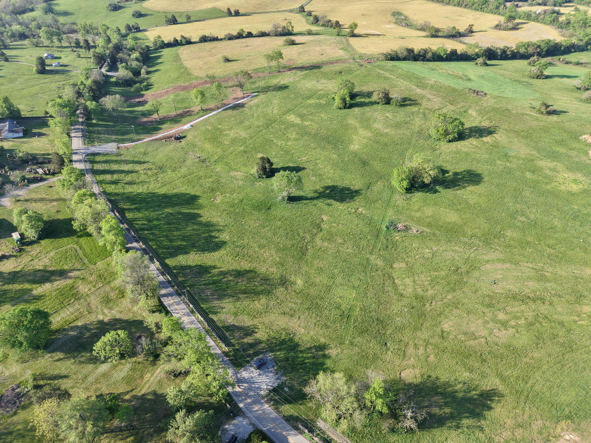 2110 Athens Boonesboro Road Winchester, KY 40391 - Photo 8 of 24 3-web-or-mls-DJI_20260416084954_0213_D