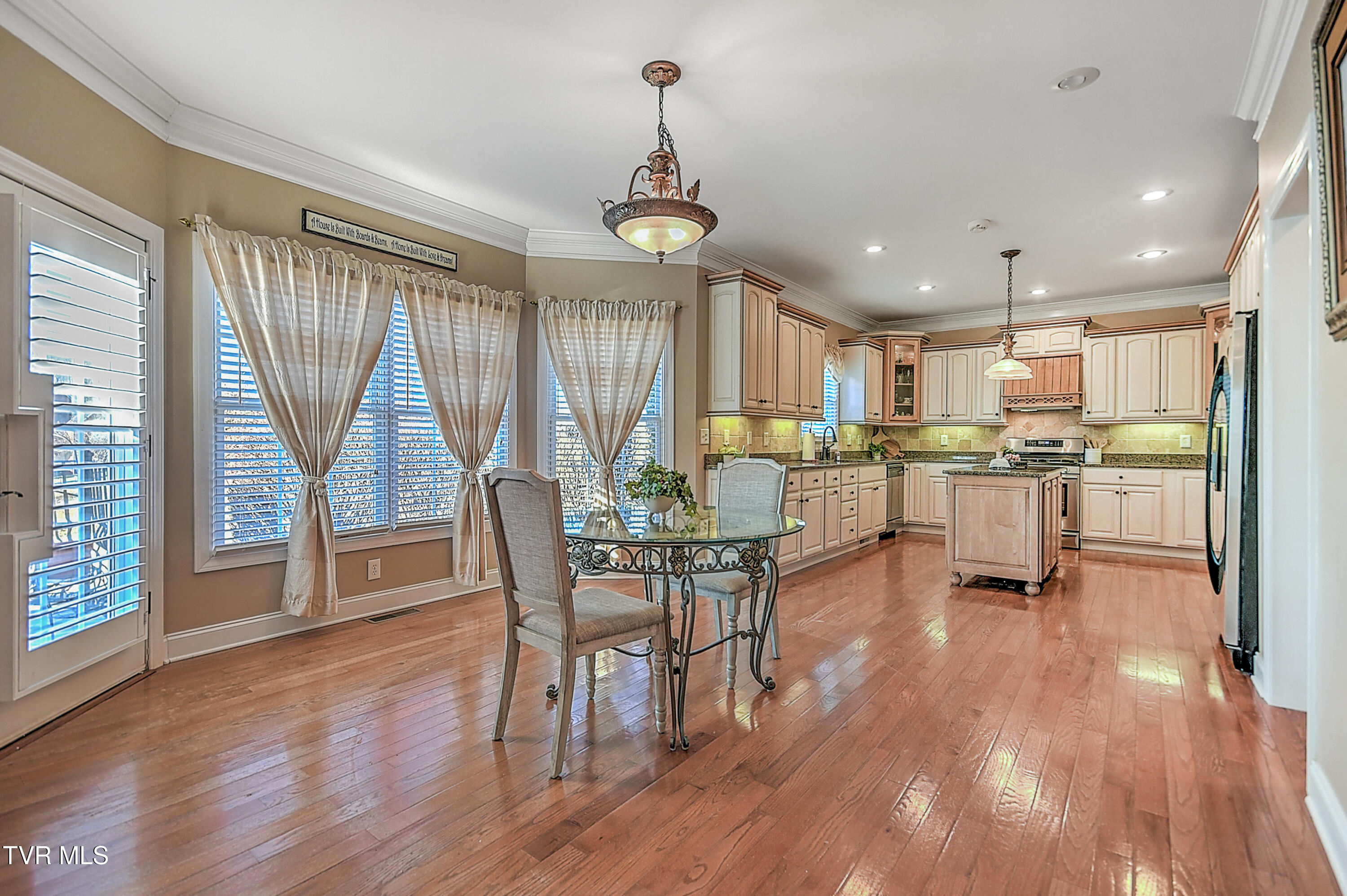 785 Rangewood Road Piney Flats, TN 37686 - Photo 28 of 94 785 Rangewood KW-17