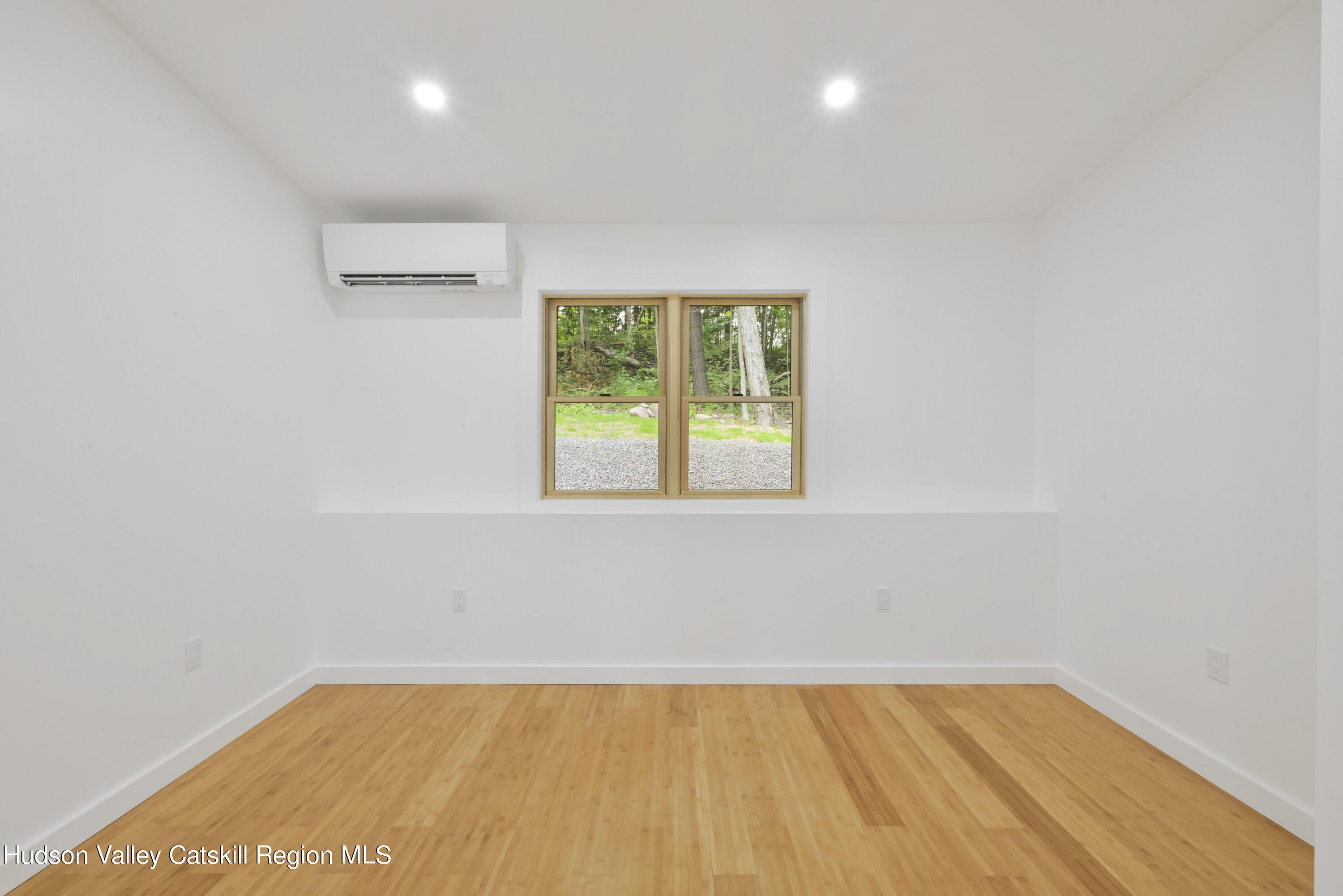 263 High Falls Road Saugerties, NY 12477 - Photo 15 of 42 photo_online_052