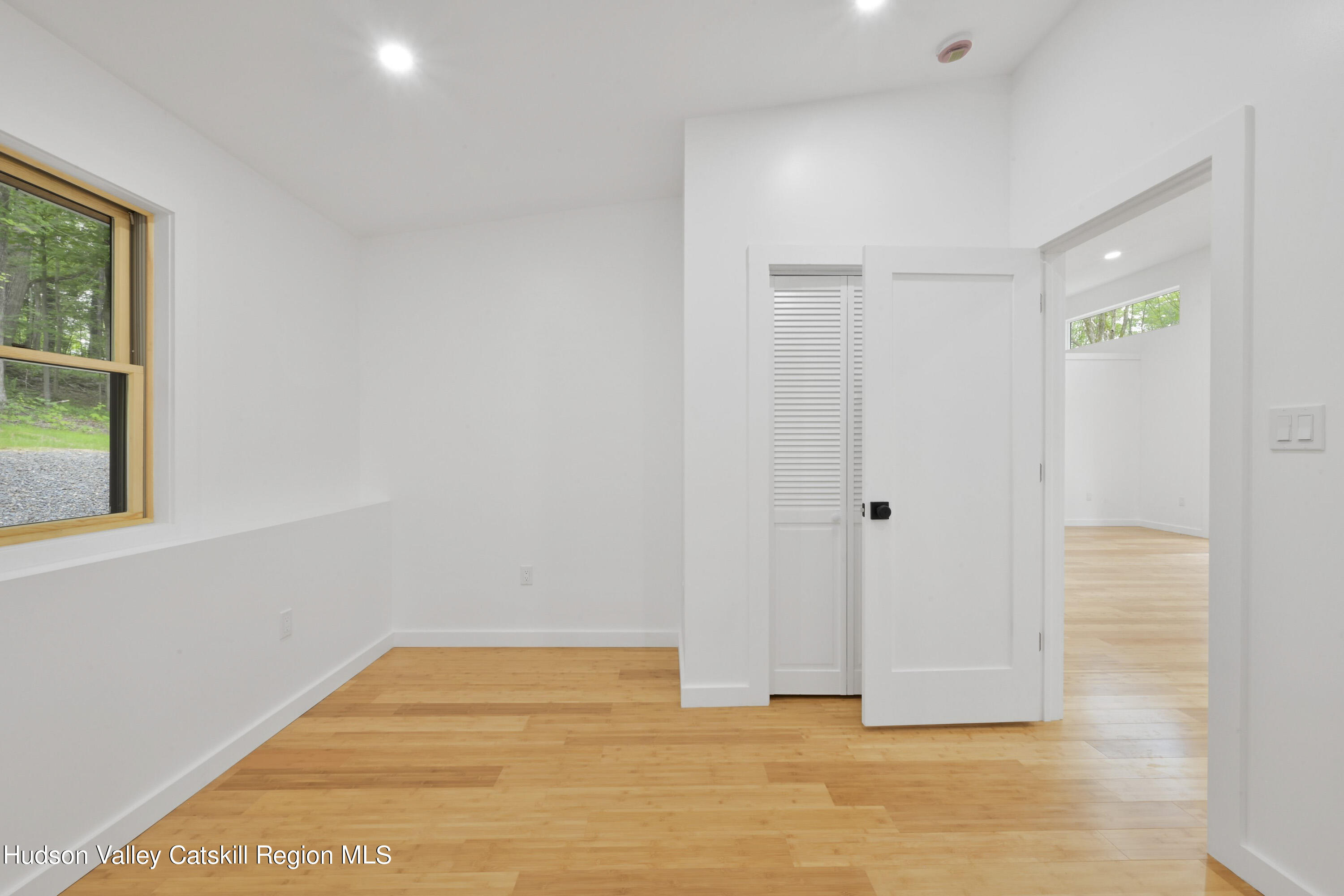 263 High Falls Road Saugerties, NY 12477 - Photo 16 of 42 photo_online_054