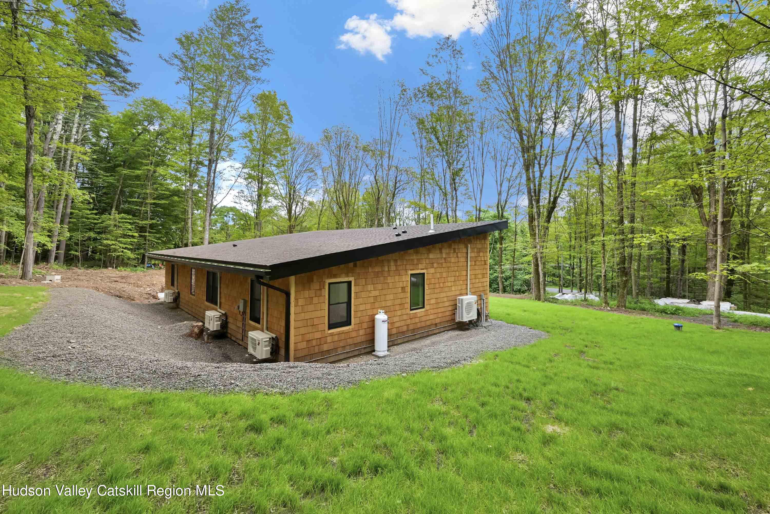263 High Falls Road Saugerties, NY 12477 - Photo 31 of 42 photo_online_025