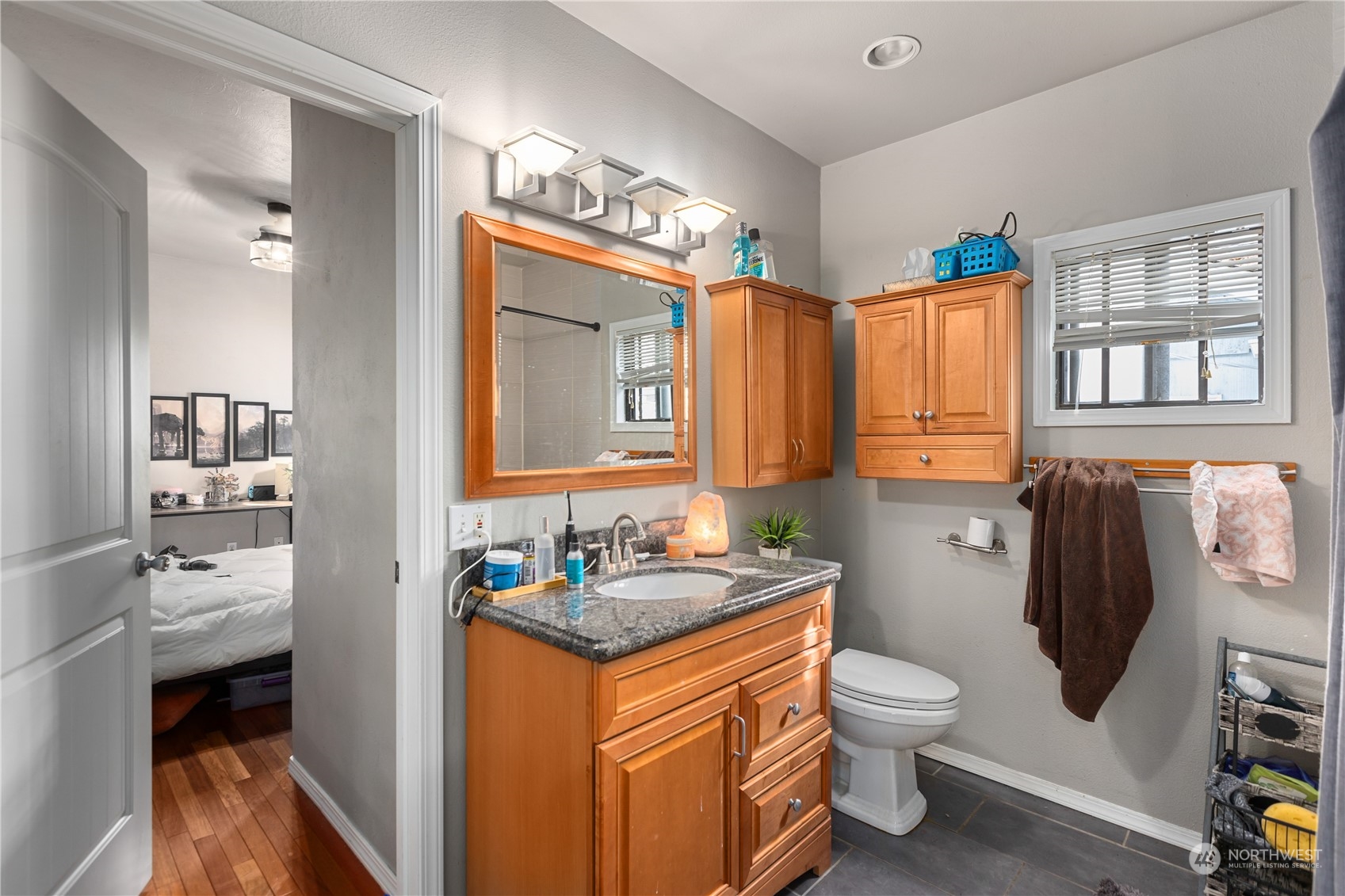 941 North 80th Street Seattle, WA 98103 - Photo 13 of 30 Gallery Image 13